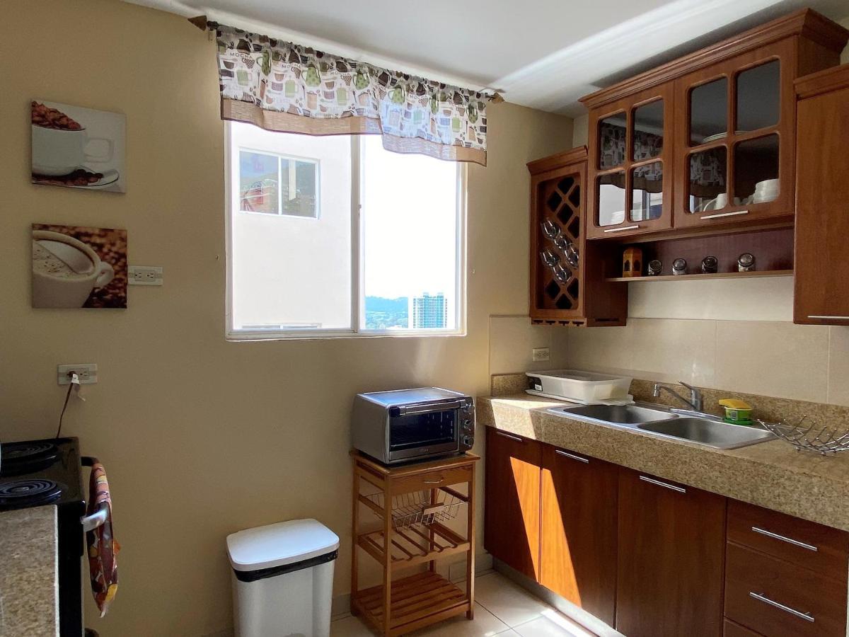 Beautiful Apartment, Terrace With Incredible View, 3 Bdr, Escalon, Exclusive, Secure San Salvador Exterior foto