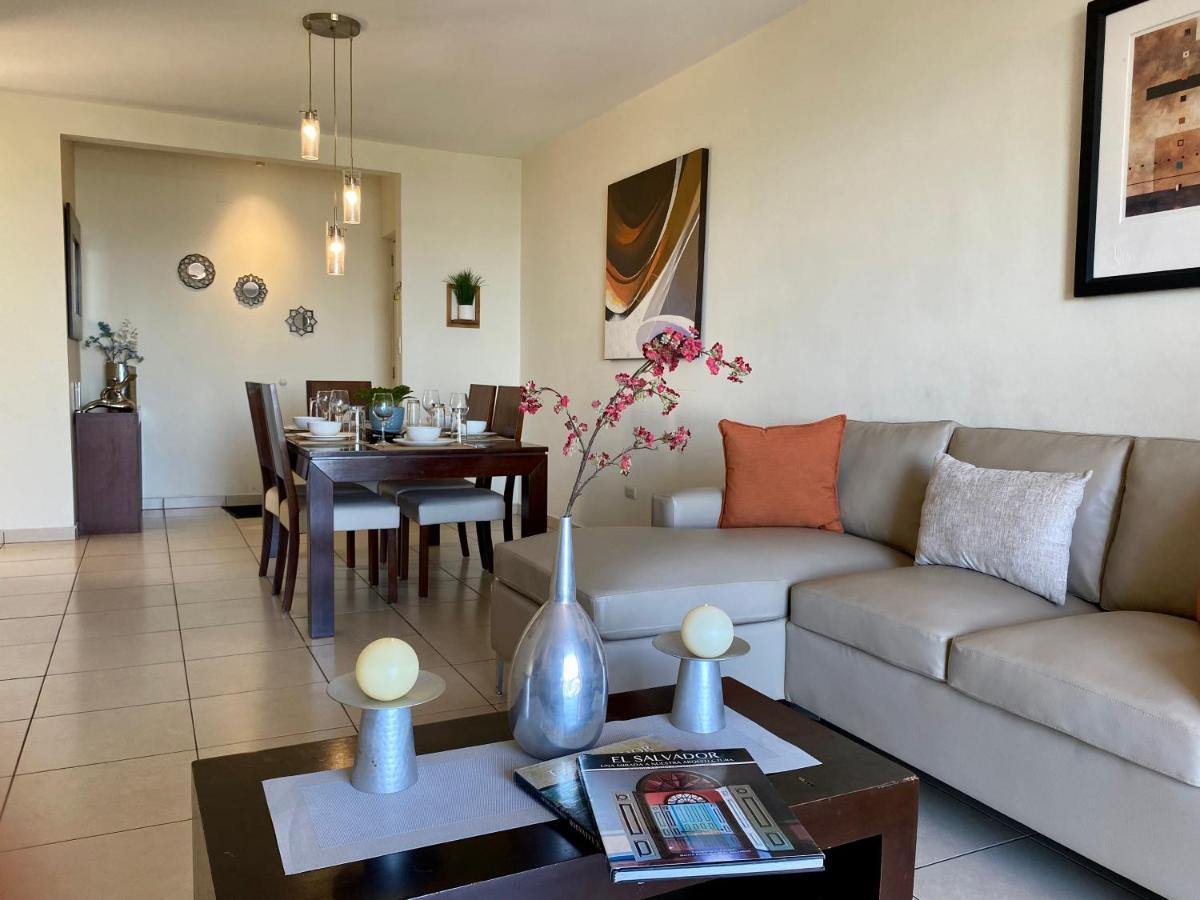 Beautiful Apartment, Terrace With Incredible View, 3 Bdr, Escalon, Exclusive, Secure San Salvador Exterior foto